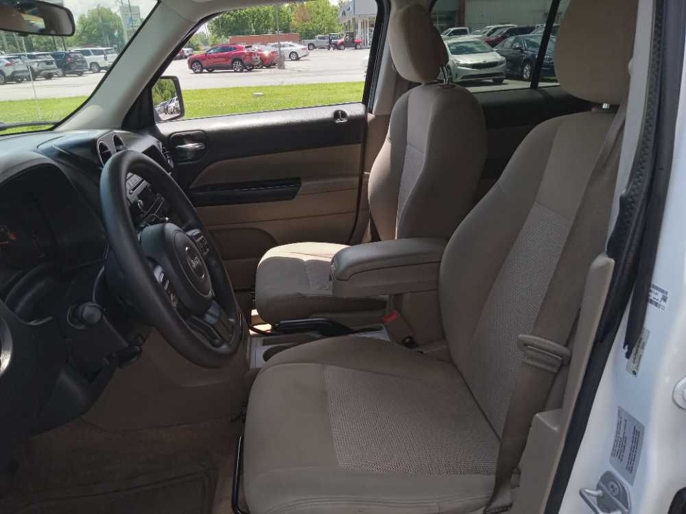 JEEP PATRIOT SPORT