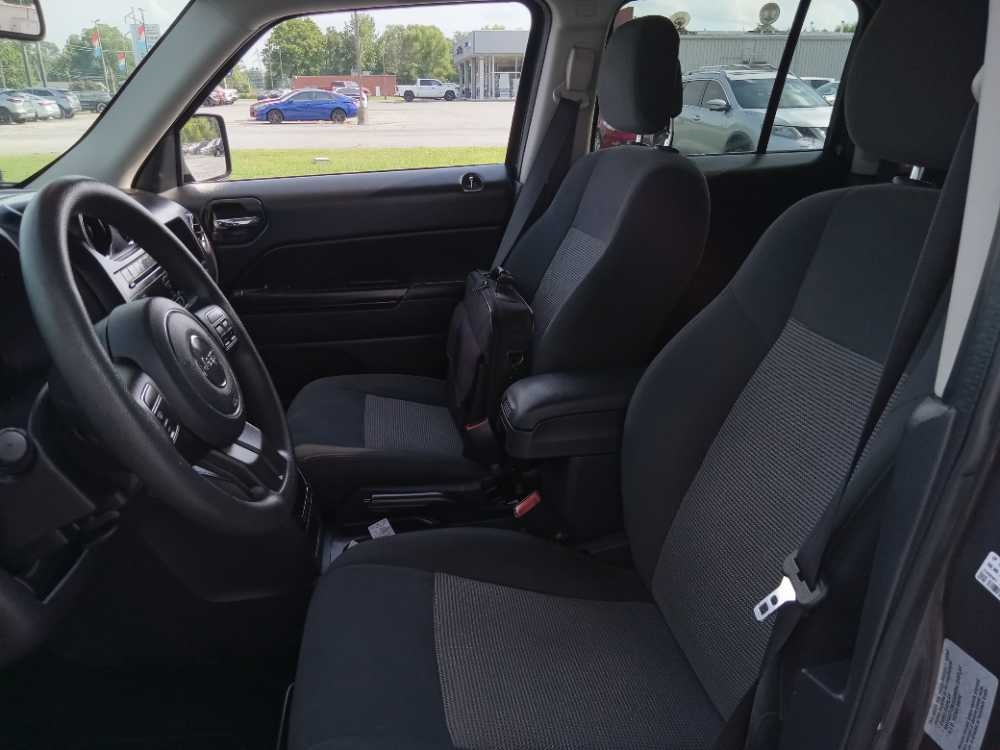 JEEP PATRIOT SPORT