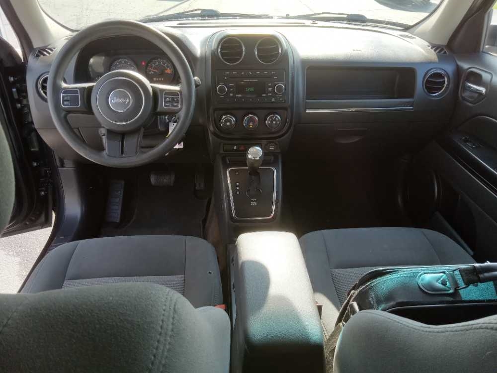JEEP PATRIOT SPORT