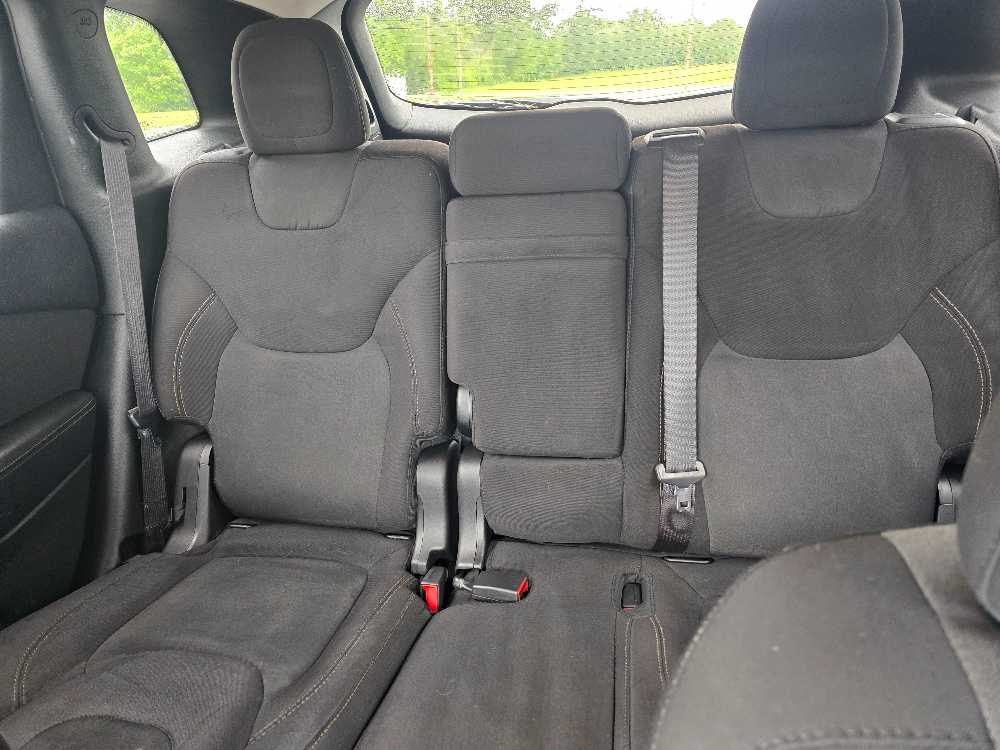 JEEP CHEROKEE SPORT