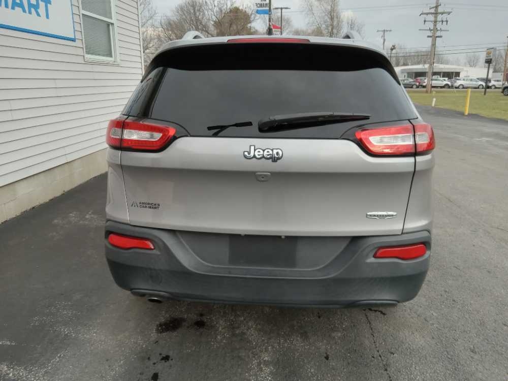 JEEP CHEROKEE LATITUDE