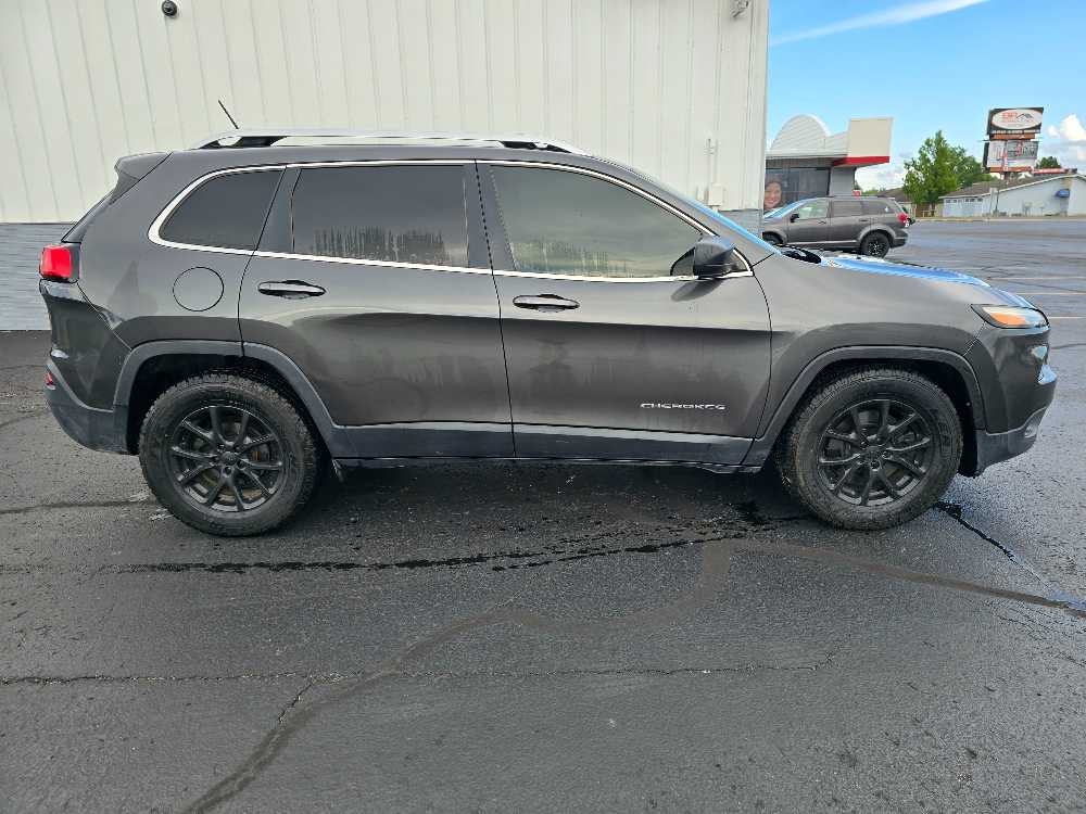 JEEP CHEROKEE LATITUDE