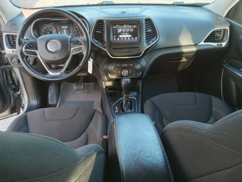 JEEP CHEROKEE LATITUDE