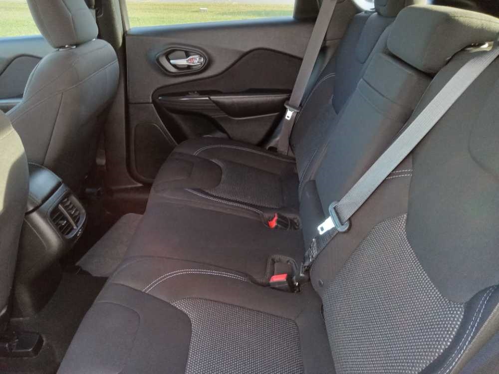 JEEP CHEROKEE LATITUDE