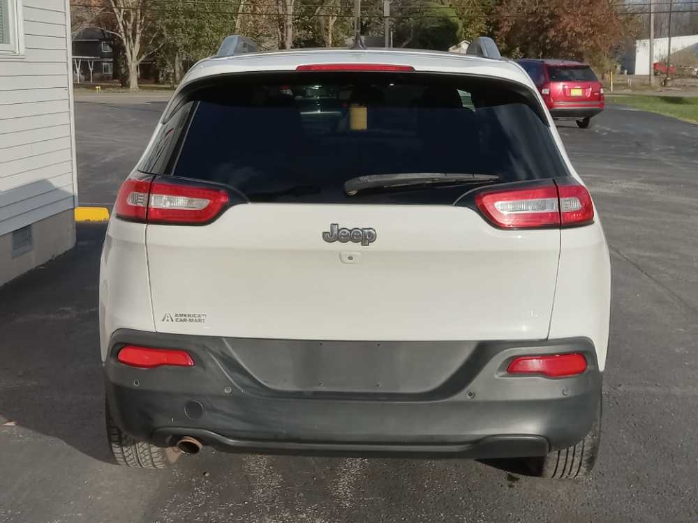 JEEP CHEROKEE LATITUDE; N