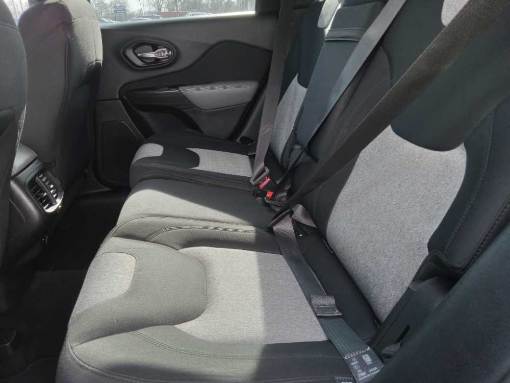 JEEP CHEROKEE LATITUDE