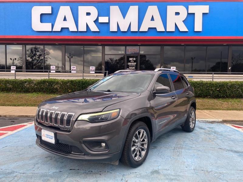 2019 Jeep Cherokee Latitude Plus's photo