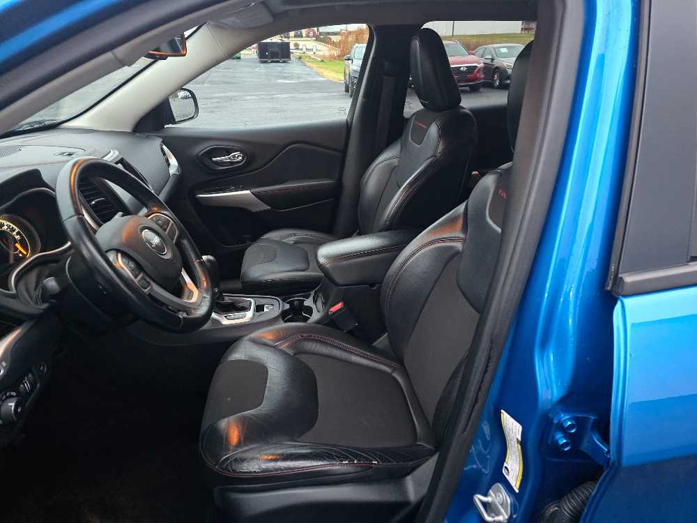 JEEP CHEROKEE TRAILHAWK