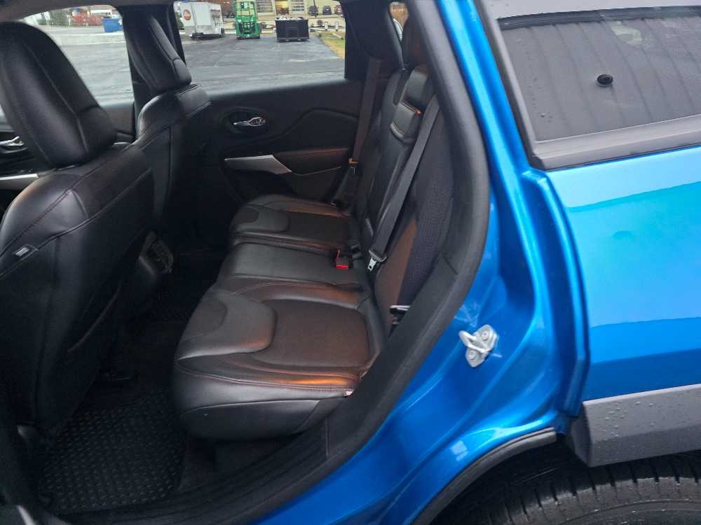 JEEP CHEROKEE TRAILHAWK