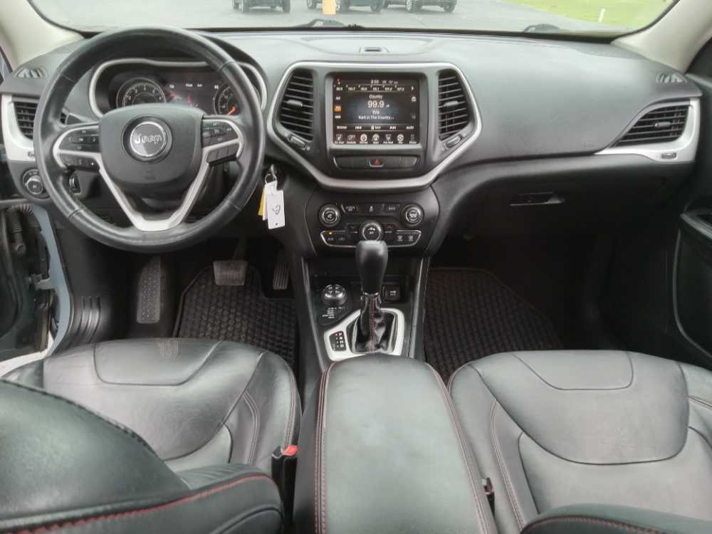 JEEP CHEROKEE TRAILHAWK