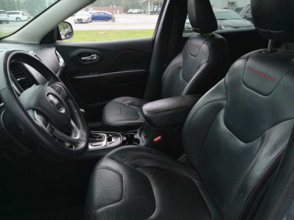 JEEP CHEROKEE TRAILHAWK