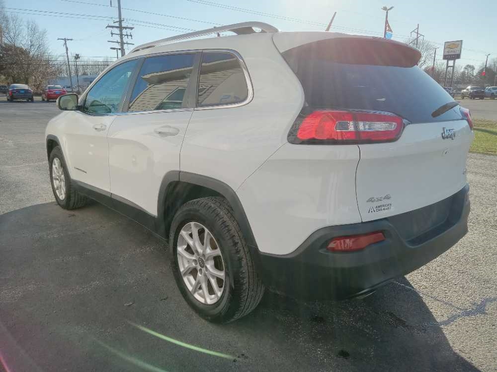 JEEP CHEROKEE LATITUDE