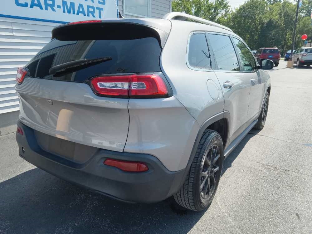 JEEP CHEROKEE LATITUDE