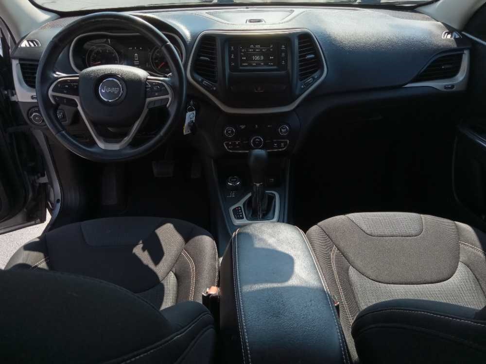 JEEP CHEROKEE LATITUDE