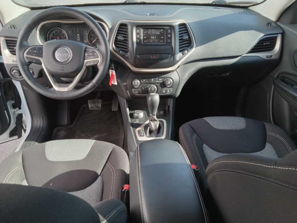 JEEP CHEROKEE LATITUDE