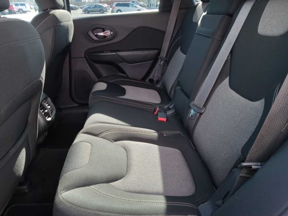 JEEP CHEROKEE LATITUDE