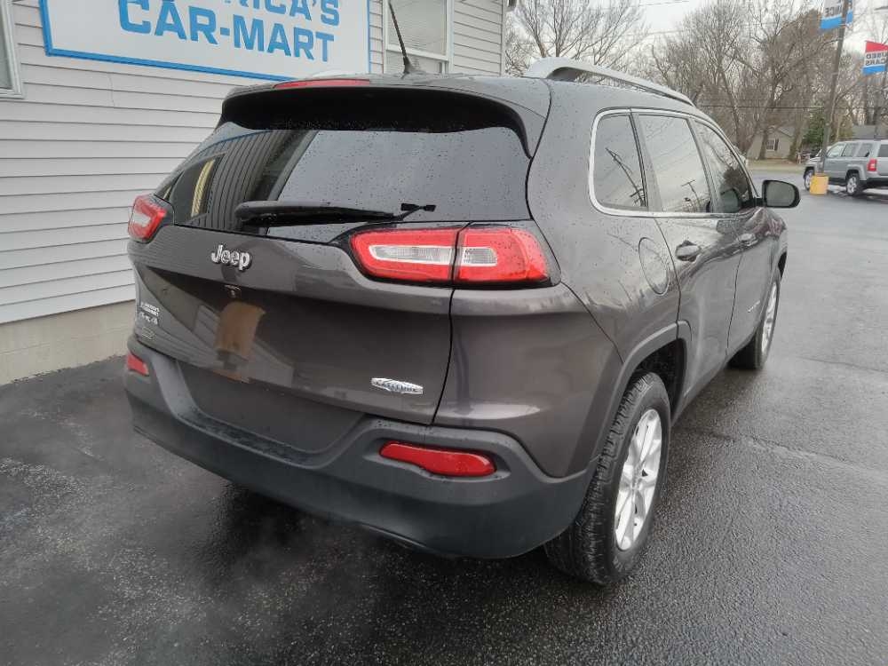 JEEP CHEROKEE LATITUDE