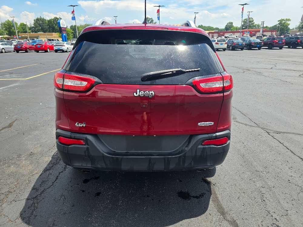 JEEP CHEROKEE LATITUDE