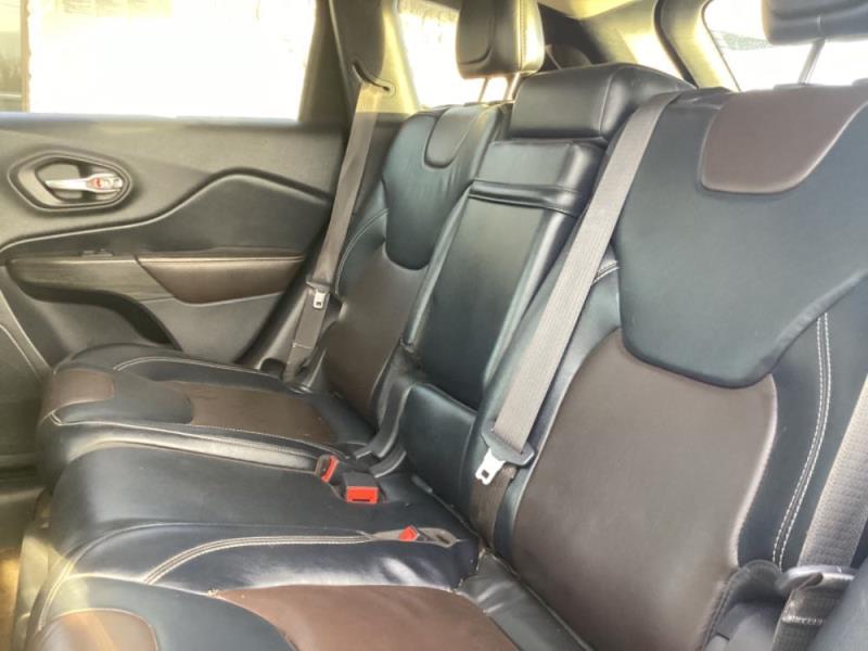 2015 Jeep Cherokee Limited's photo