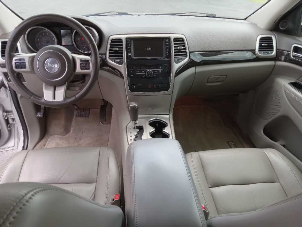 JEEP GRAND CHEROKEE LARED