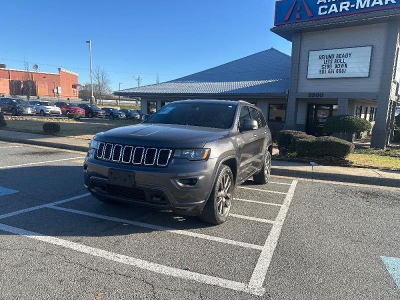2017 Jeep Grand Cherokee Limited's photo