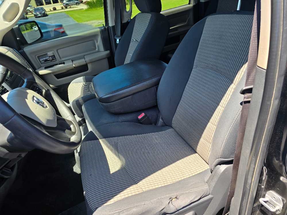 RAM 1500 SLT; BIG HORN;