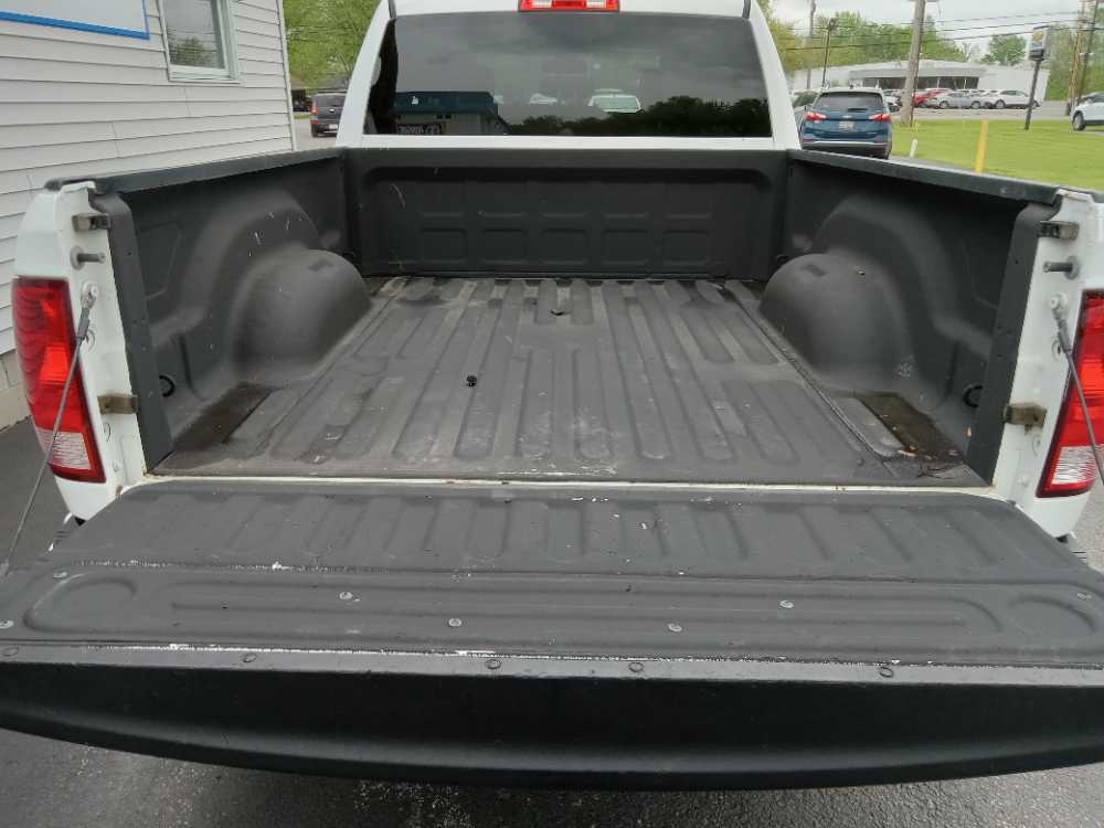 RAM 1500 EXPRESS; TRADES