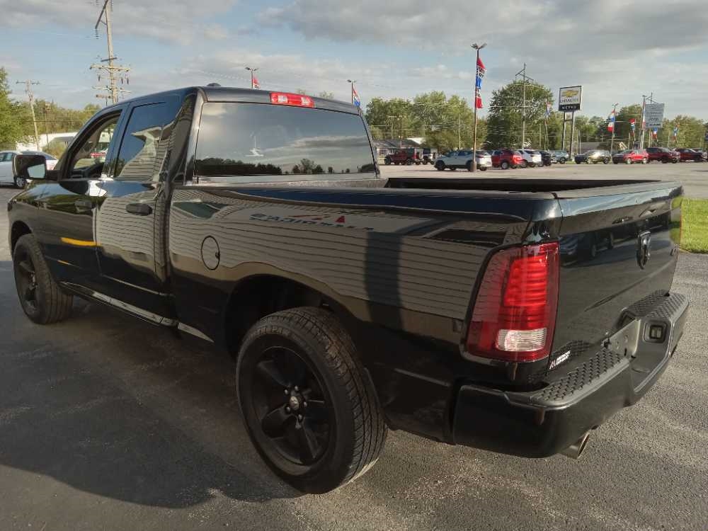RAM 1500 EXPRESS; TRADES