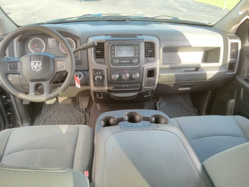 RAM 1500 EXPRESS; TRADES