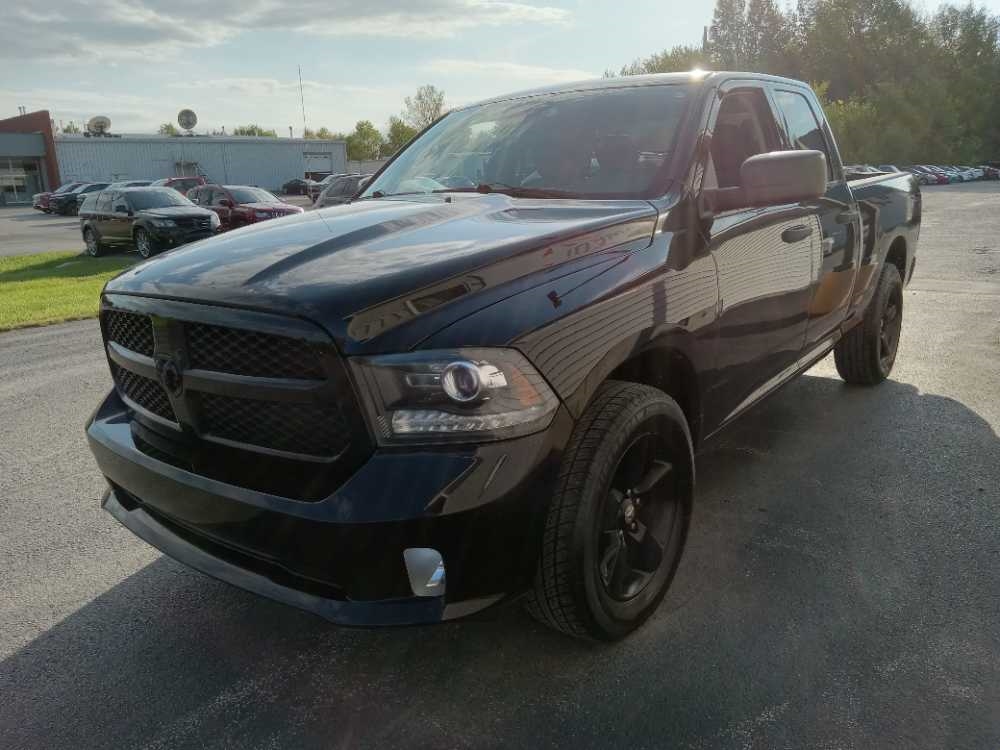 2014 RAM 1500 EXPRESS; TRADES