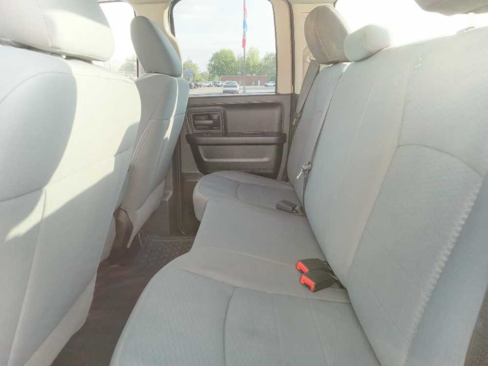 RAM 1500 EXPRESS; TRADES