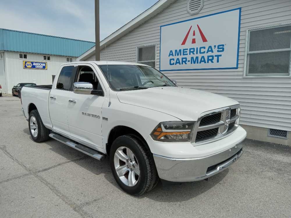 DODGE RAM PICKUP ST; SLT;