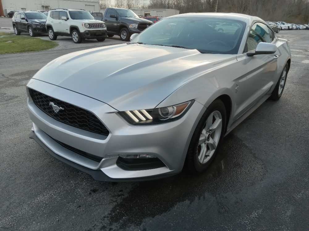 2017 FORD MUSTANG BASE