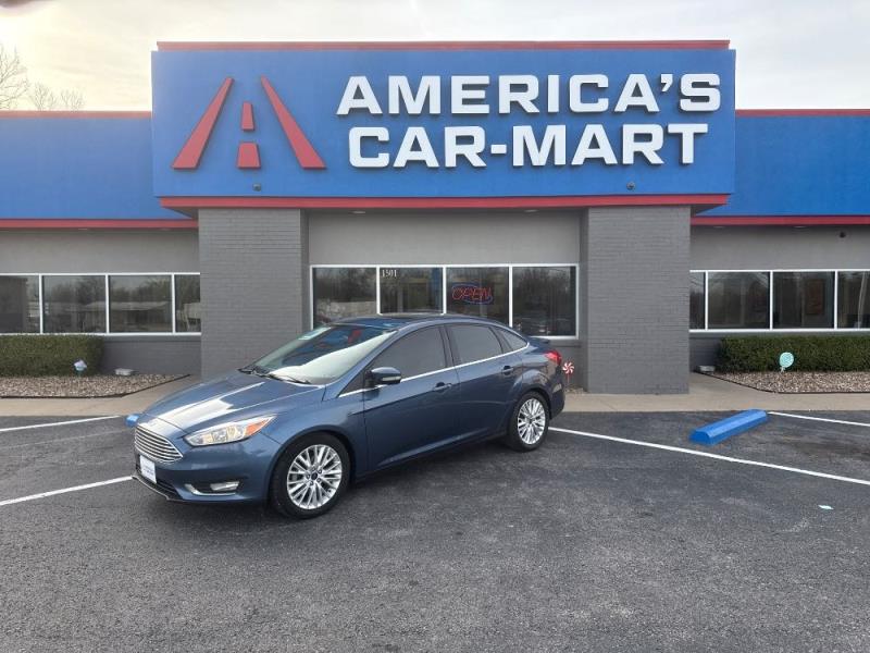 2018 Ford Focus Titanium's photo