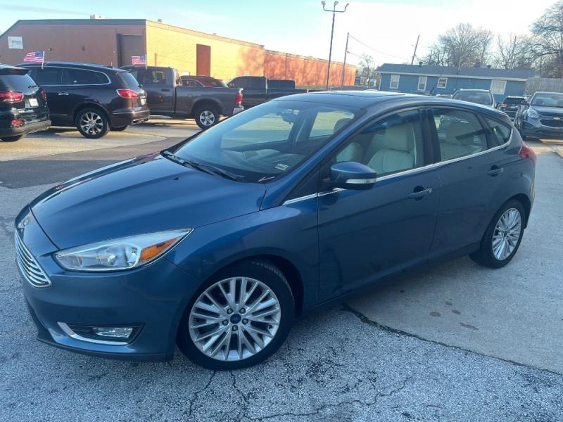 2018 Ford Focus Titanium's photo