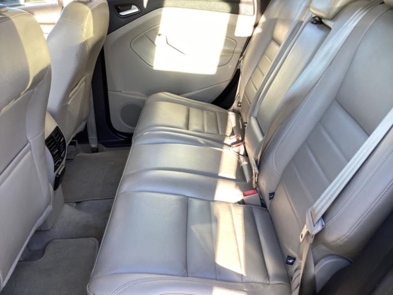 2013 Ford C-Max SEL's photo