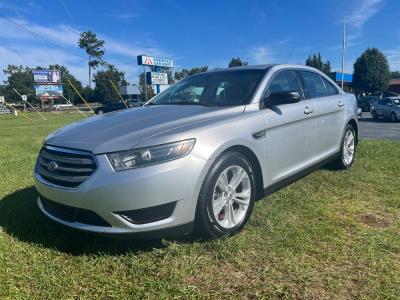 2018 Ford Taurus