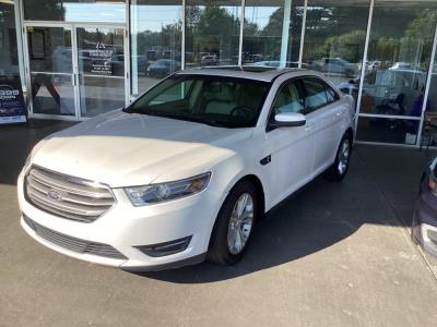 2017 Ford Taurus