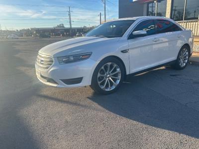 2015 Ford Taurus