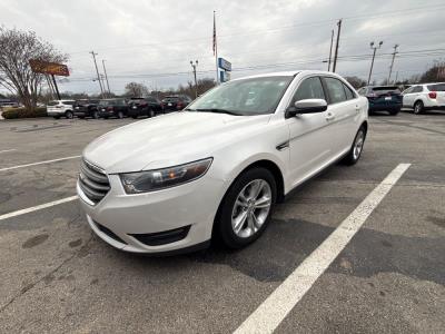 2015 Ford Taurus
