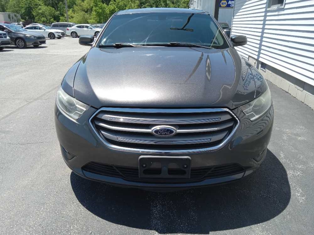 FORD TAURUS SEL