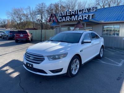 2015 Ford Taurus