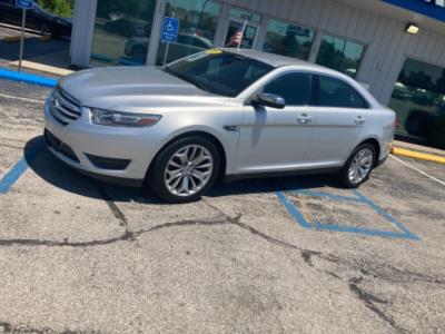 2014 Ford Taurus