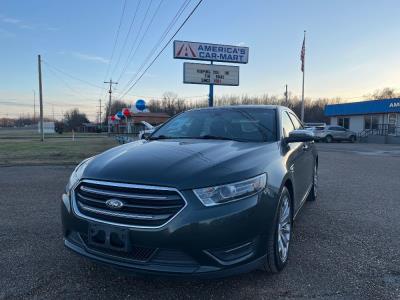 2016 Ford Taurus