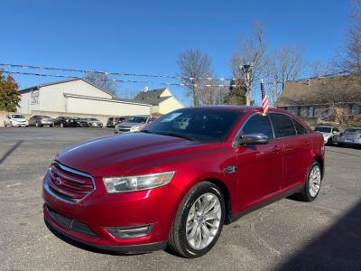 2015 Ford Taurus