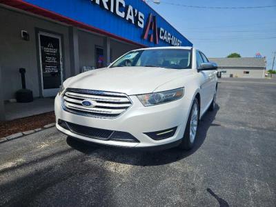 2015 Ford Taurus