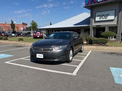 2018 Ford Taurus