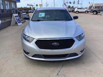 2015 Ford Taurus