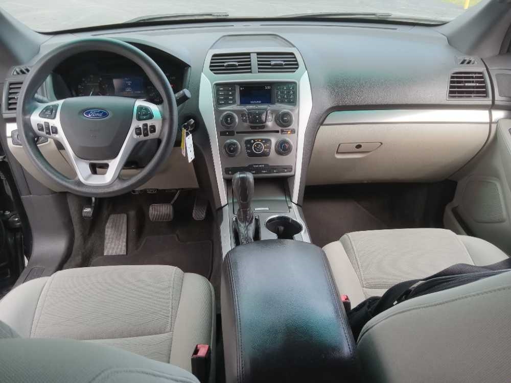 FORD EXPLORER BASE