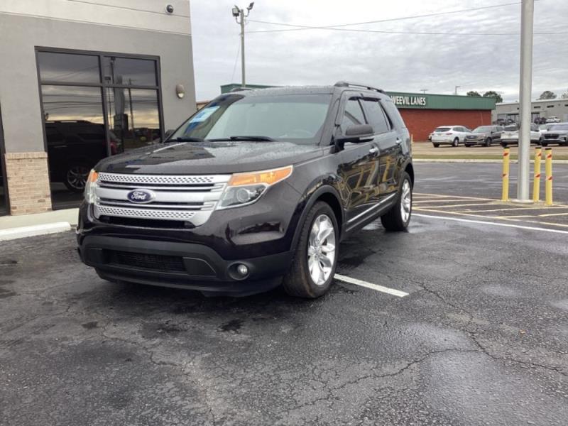2013 Ford Explorer XLT's photo